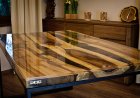 How Do Experts Judge the Quality of Epoxy Resin Furniture?