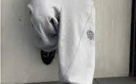 Kroen Clothing: Comfort Meets Elevated Streetwear