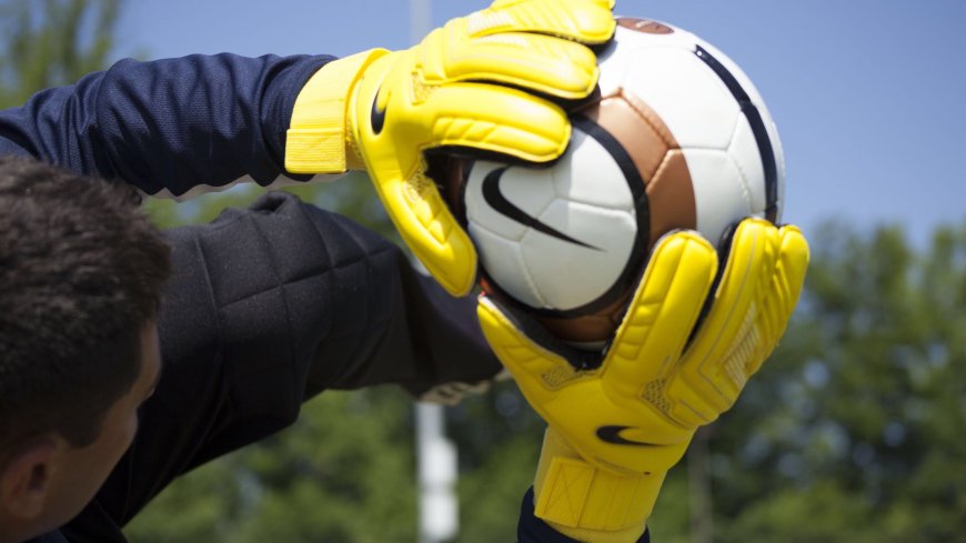 What Goalkeeper Gloves Offer the Best Grip on the Ball?