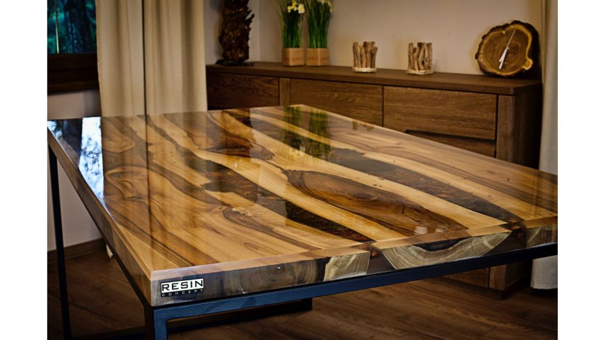 How Do Experts Judge the Quality of Epoxy Resin Furniture?